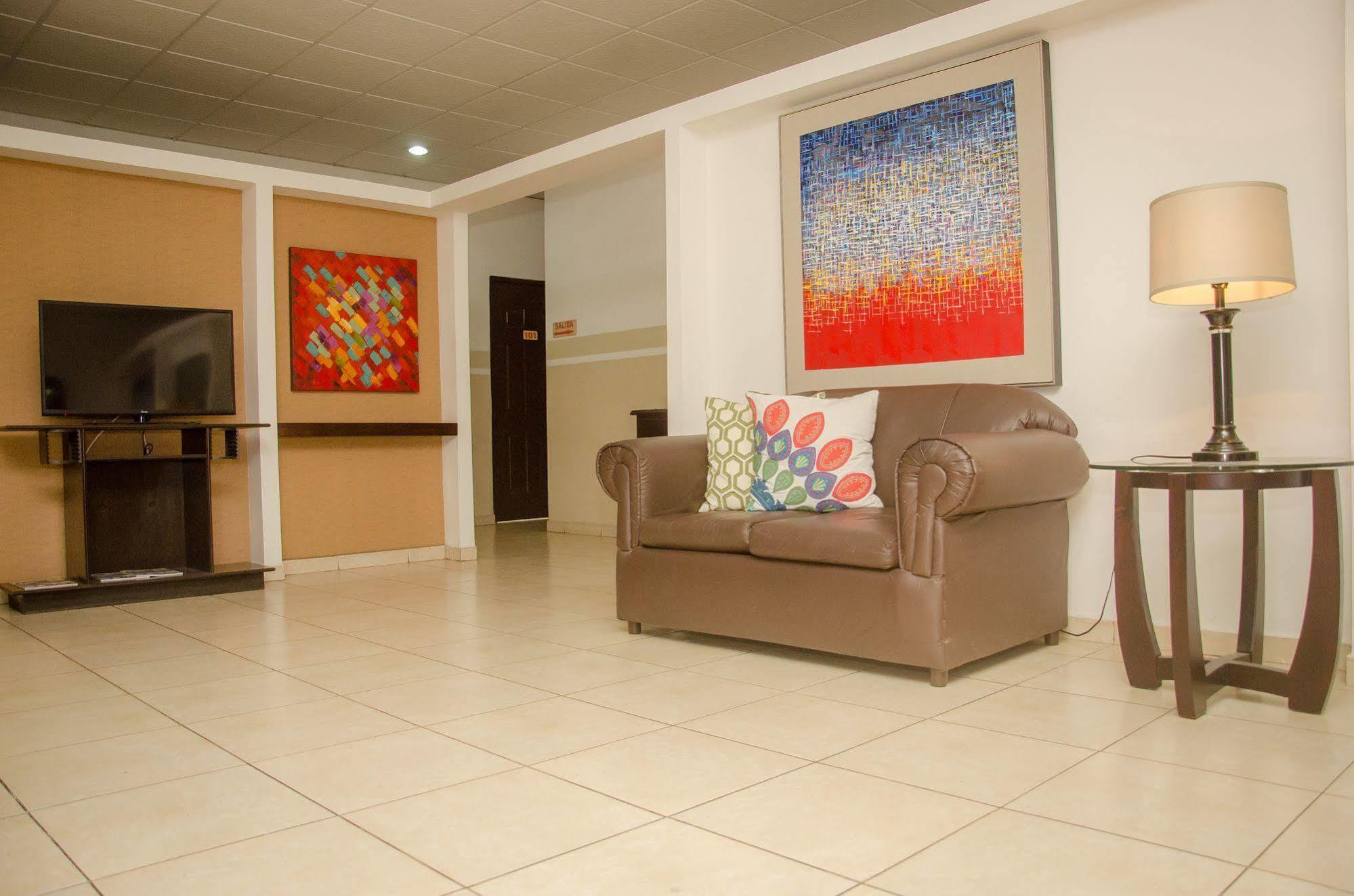 Hotel Residencial Cervantes Давид Екстериор снимка